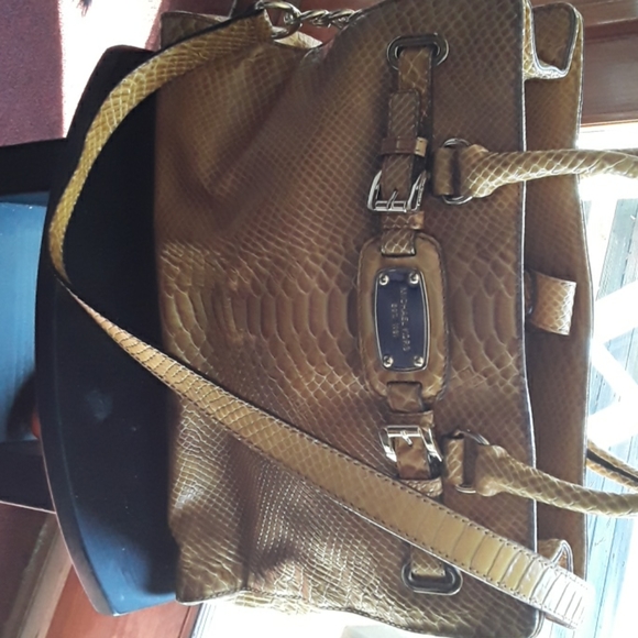 Handbag - Picture 2 of 7
